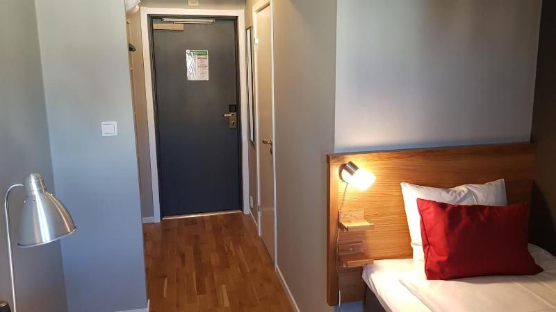 City Hotel image