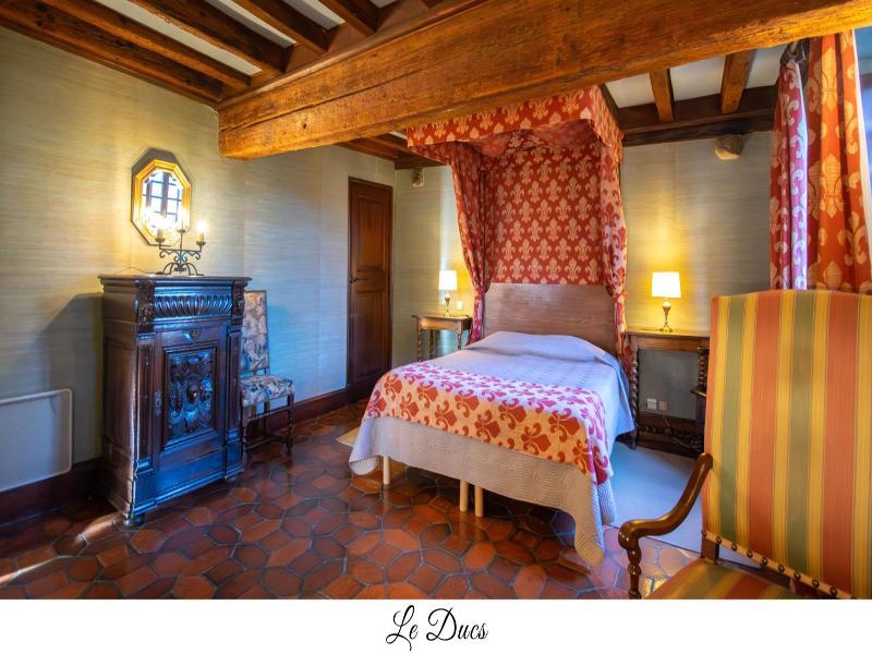 Hostellerie de Pérouges image