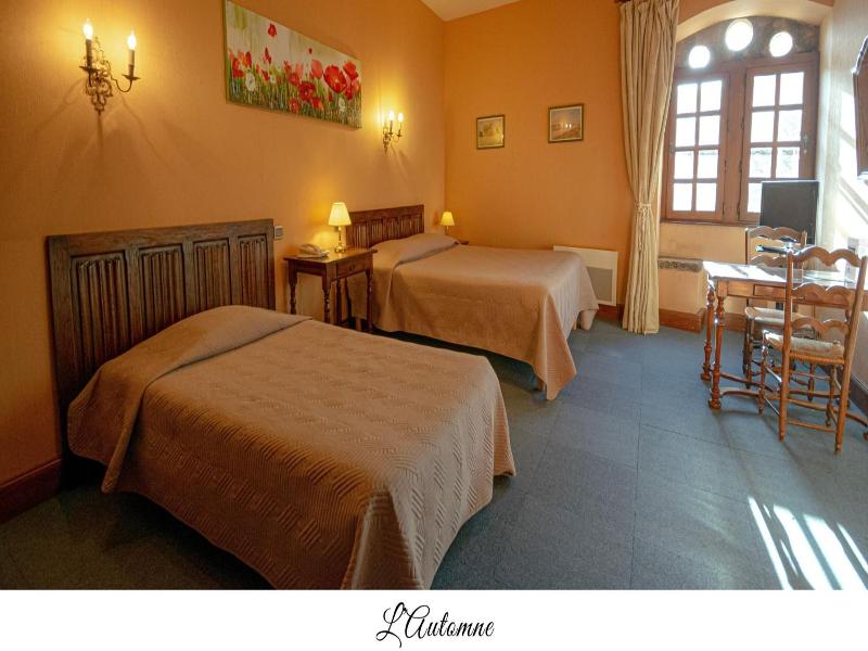 Hostellerie de Pérouges image
