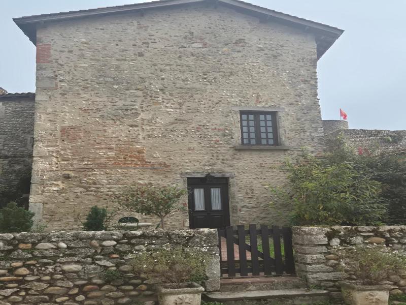 Hostellerie de Pérouges image