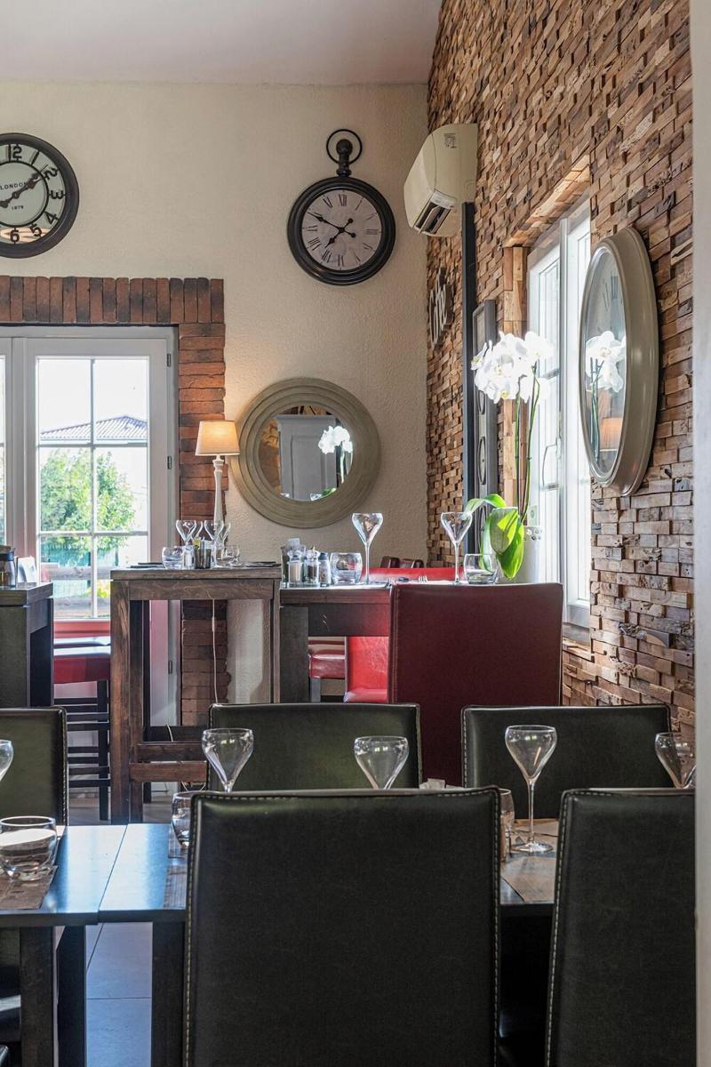 Hôtel Restaurant L'Horloge Gourmande image