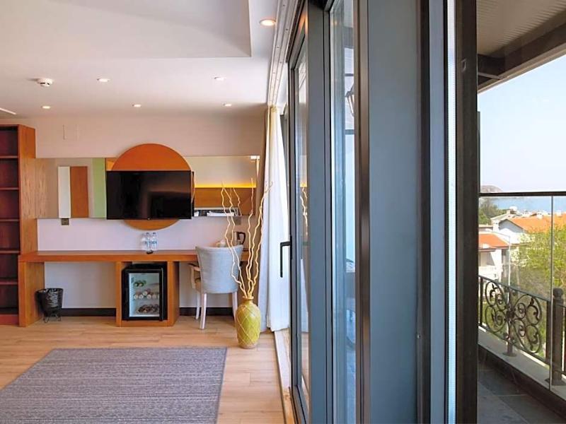 Maison Vourla Hotel image