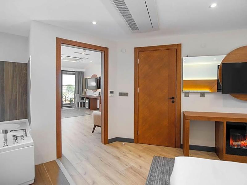 Maison Vourla Hotel image
