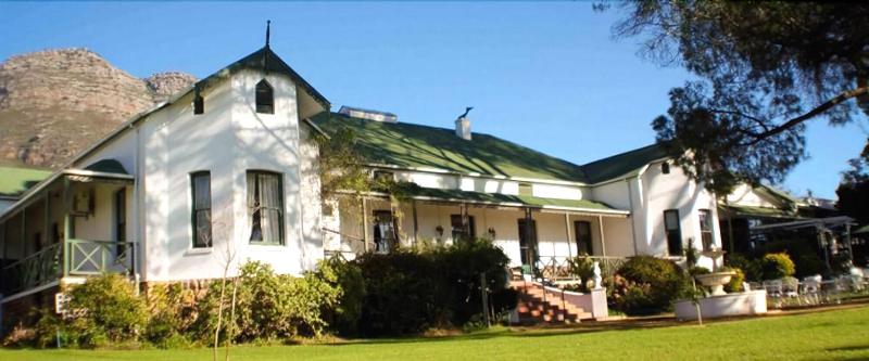 Riebeek Valley Hotel — exterior view