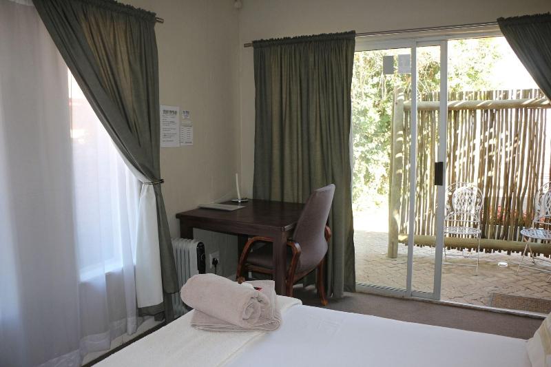 Indigo Moon Guesthouse image 3