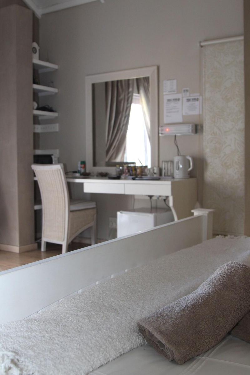 Indigo Moon Guesthouse image