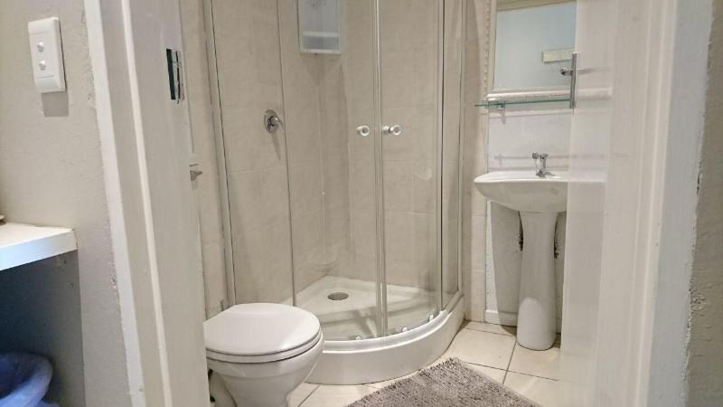 Indigo Moon Guesthouse image