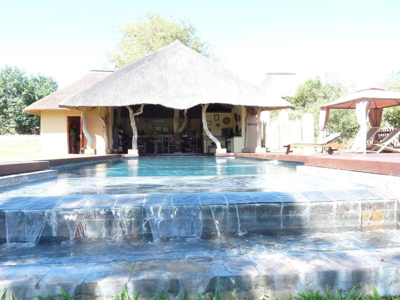Muweti Bush Lodge image
