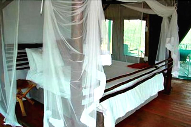 Muweti Bush Lodge image