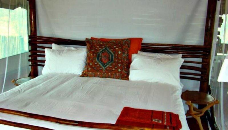 Muweti Bush Lodge image