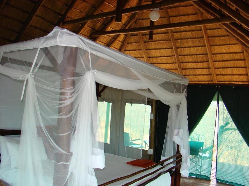Muweti Bush Lodge image