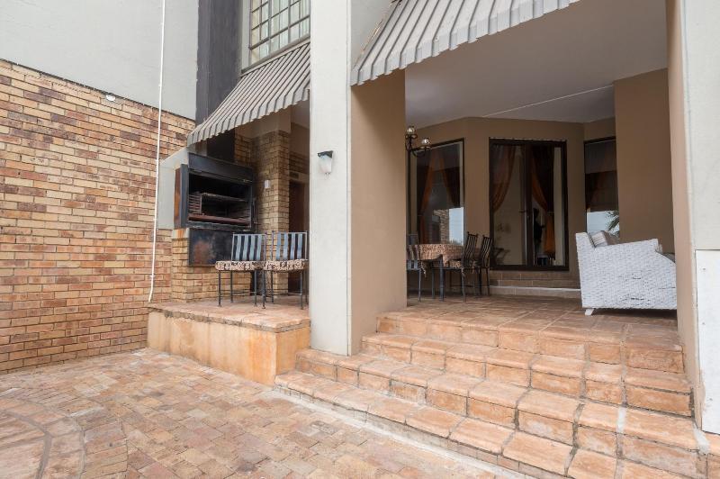 Sunset Manor Guest House image