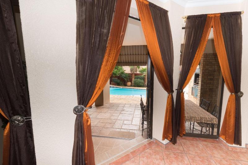 Sunset Manor Guest House image