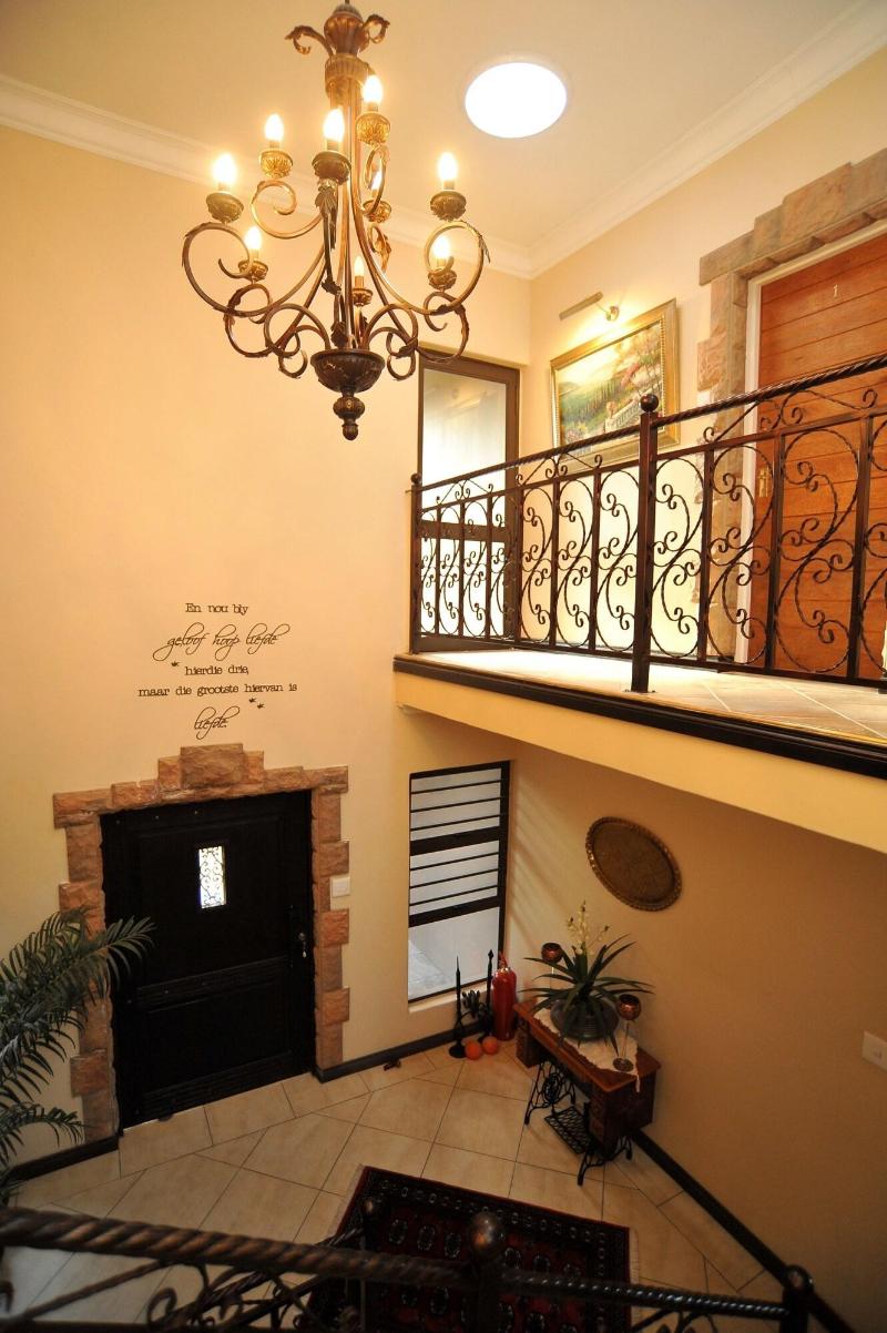 Sunset Manor Guest House image