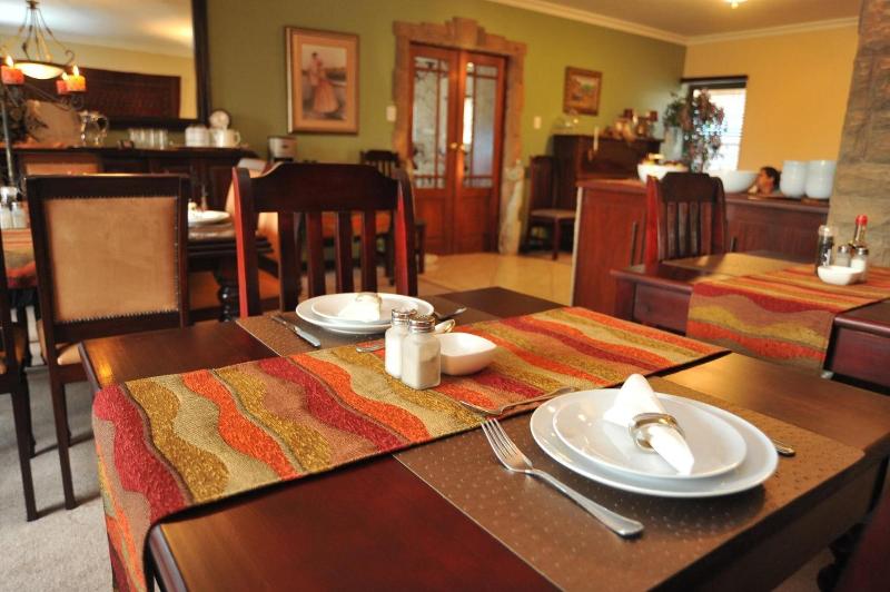 Sunset Manor Guest House image