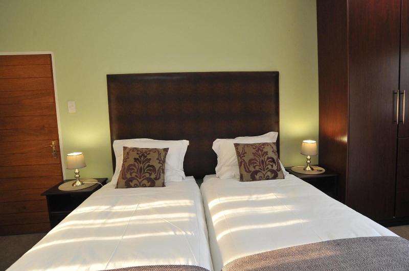 Sunset Manor Guest House image