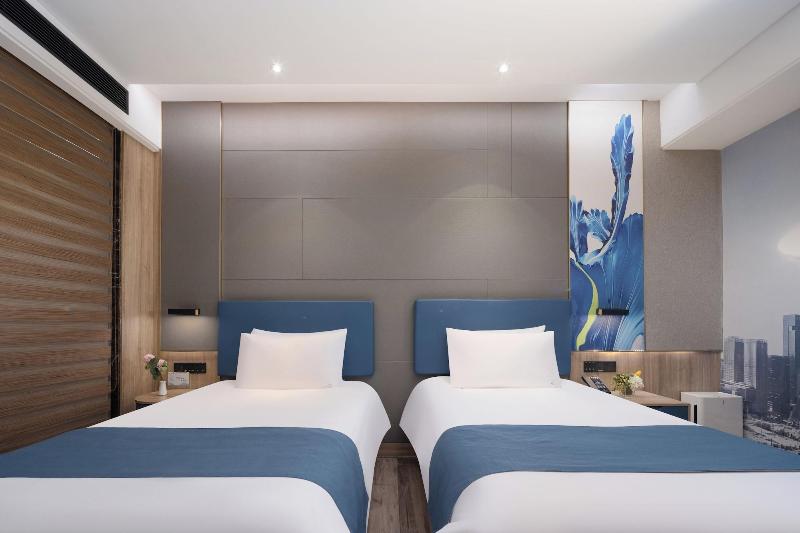 Naive S Hotel image