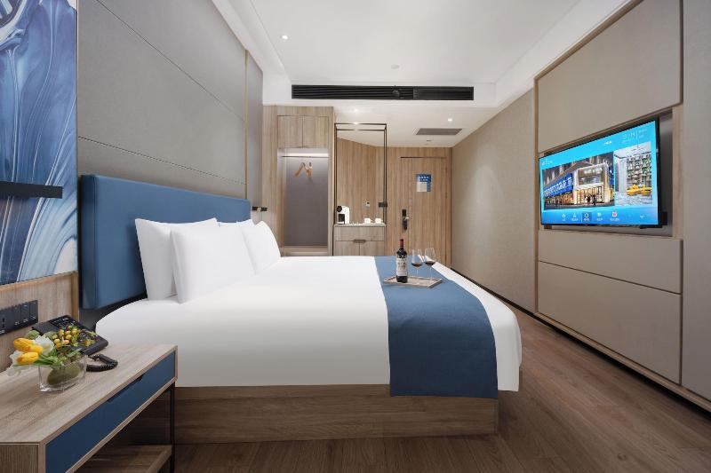 Naive S Hotel image