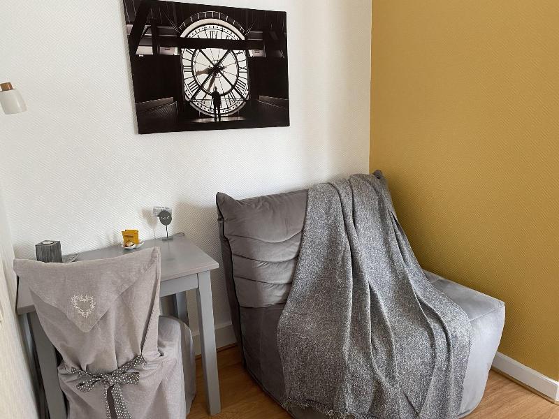 A l'Aube des Volcans image