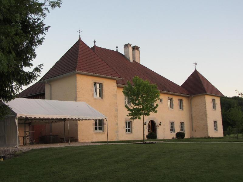 Le Relais Des Deux Tours image