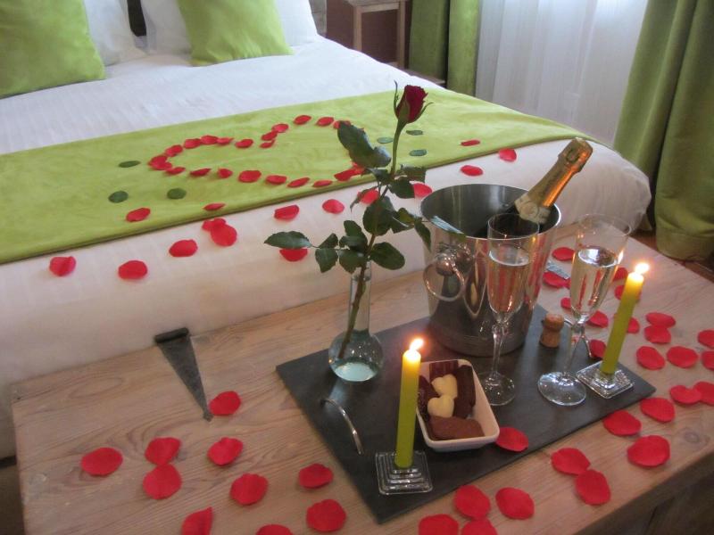 Le Relais Des Deux Tours image
