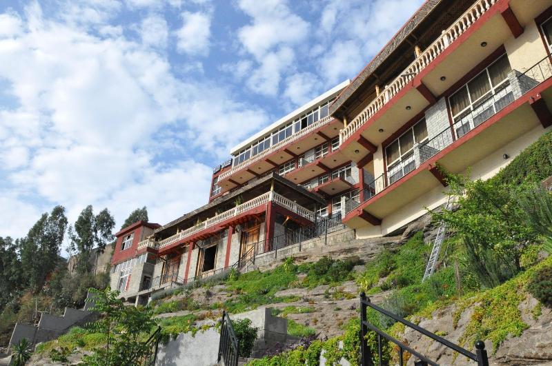 Asham Africa Hotel And Resort image