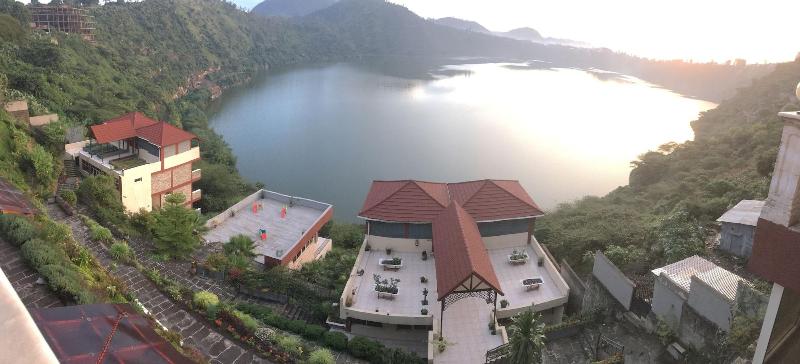 Asham Africa Hotel And Resort image