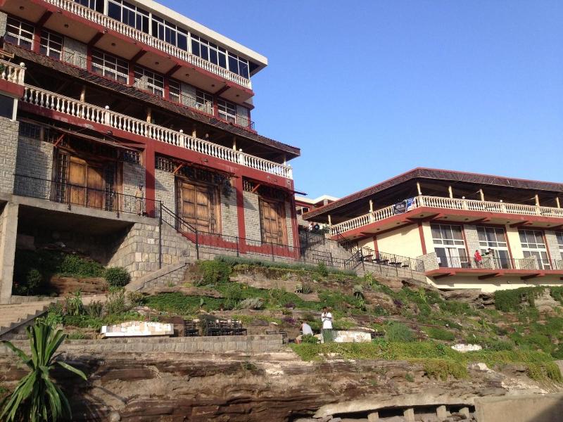 Asham Africa Hotel And Resort image