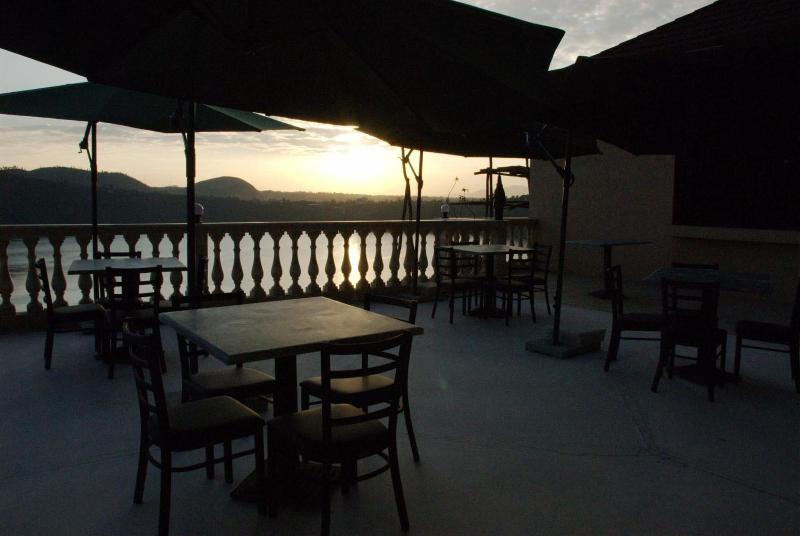 Asham Africa Hotel And Resort image