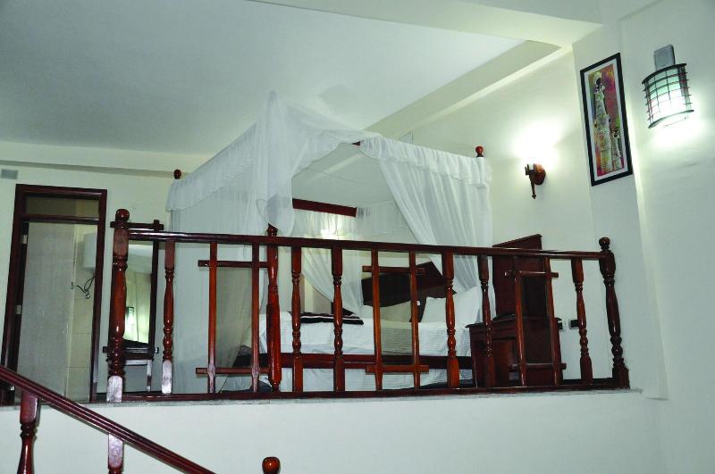 Asham Africa Hotel And Resort image