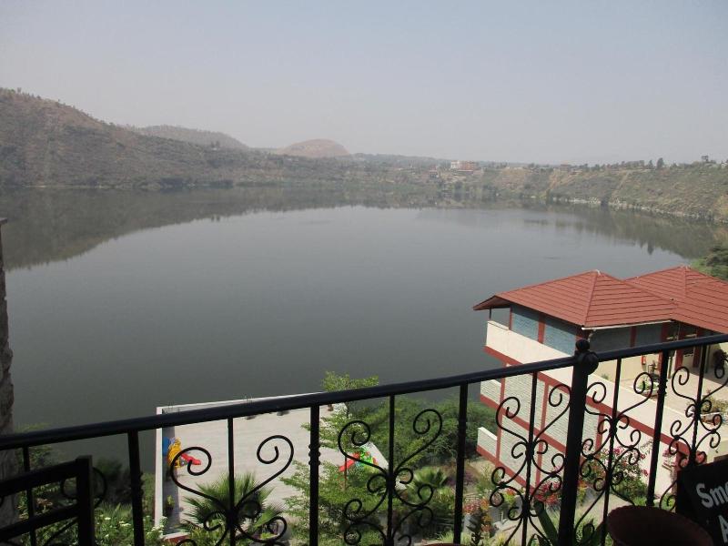 Asham Africa Hotel And Resort image
