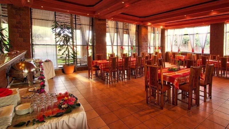 Lal Hotel And Spa image