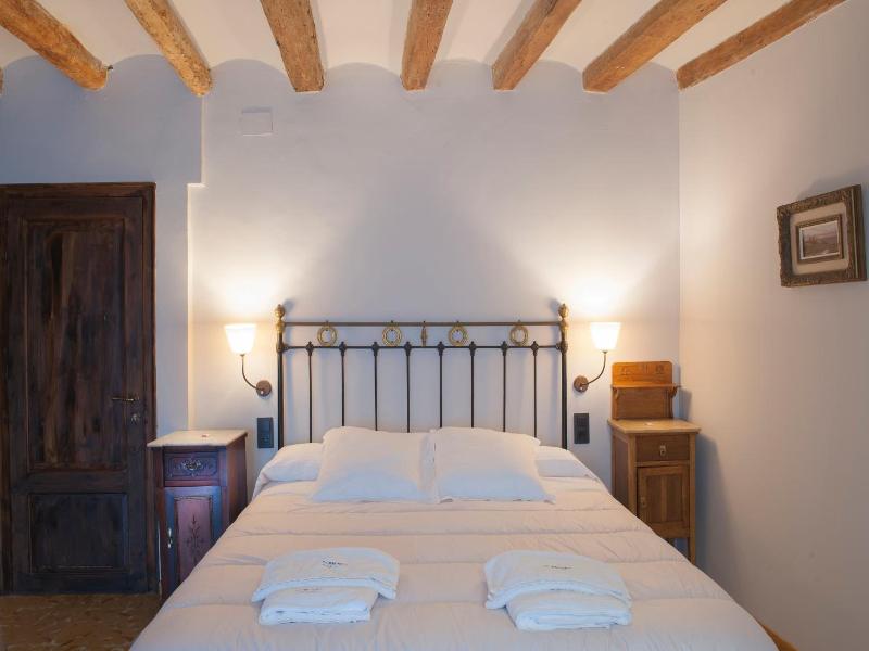 Lo Palauet De La Muralla image