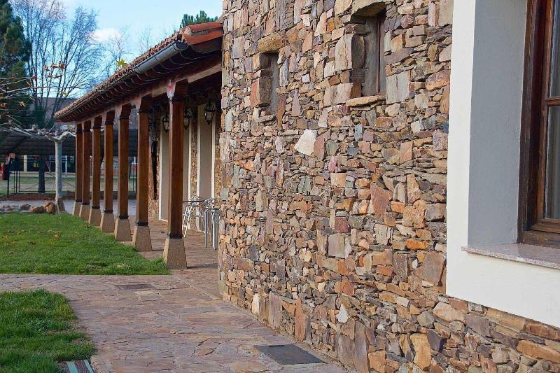 Hotel Valle Del Eria image