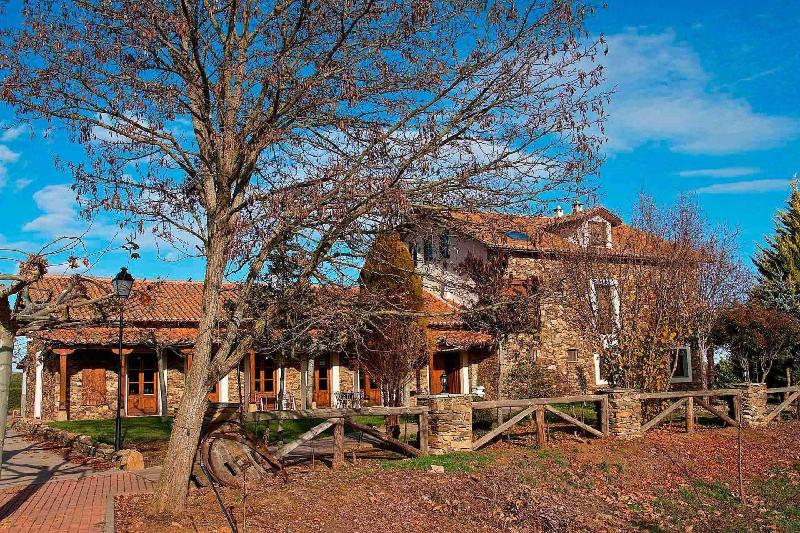 Hotel Valle Del Eria image