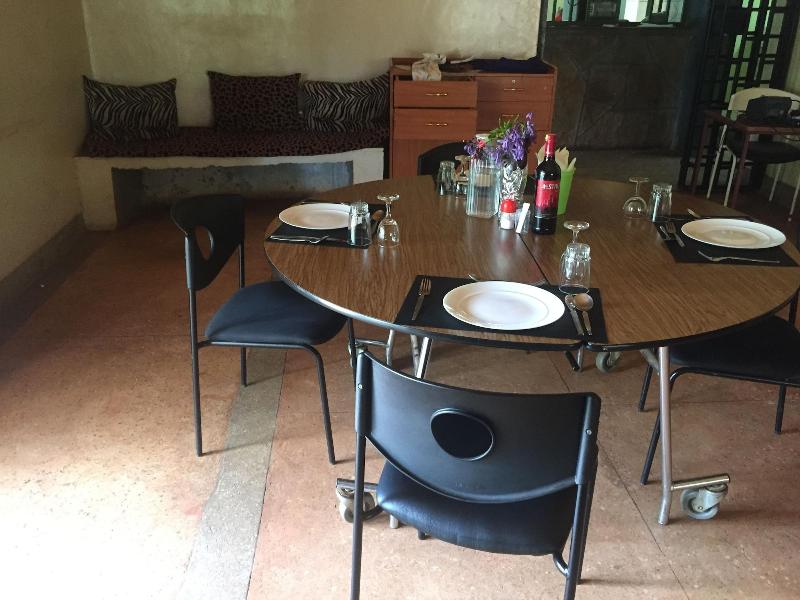 Bubbles Hotel Thika image