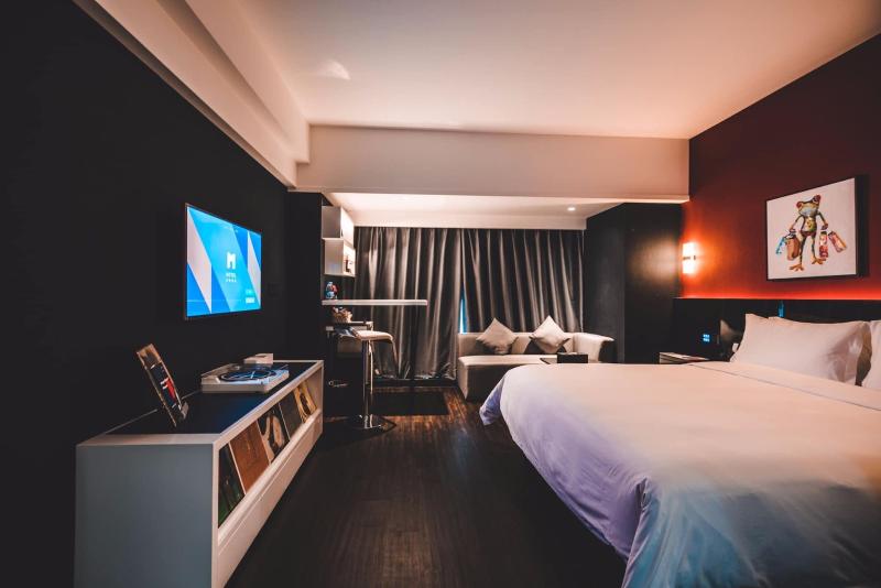 M Hotel image