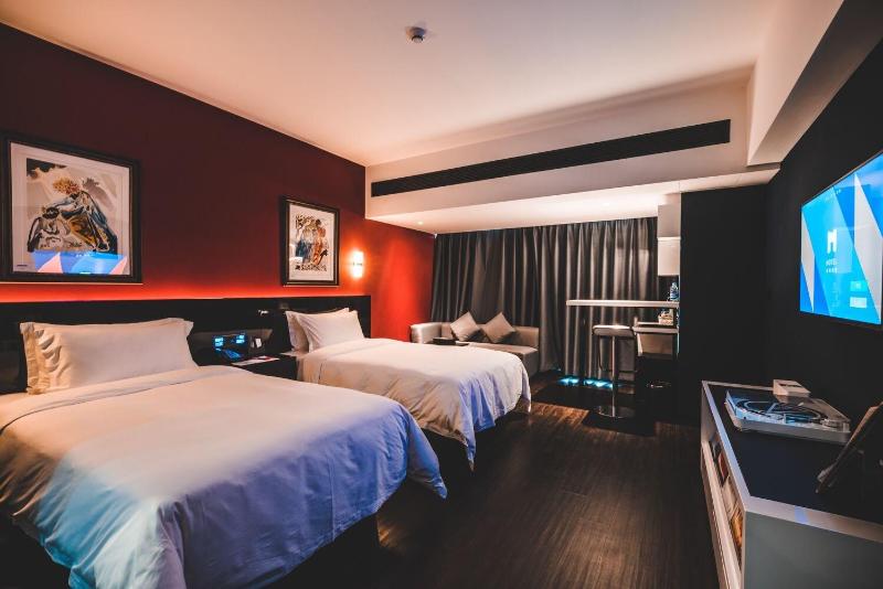 M Hotel image
