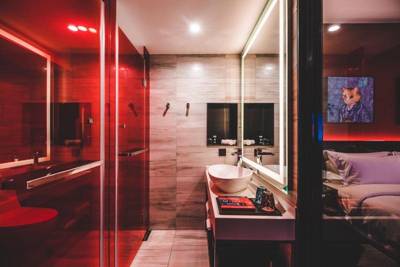 M Hotel image