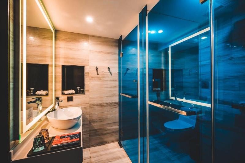 M Hotel image