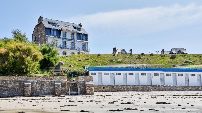 Pavillon De La Plage image