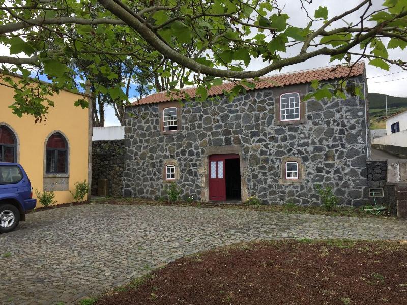 Serreta Island Home Al image
