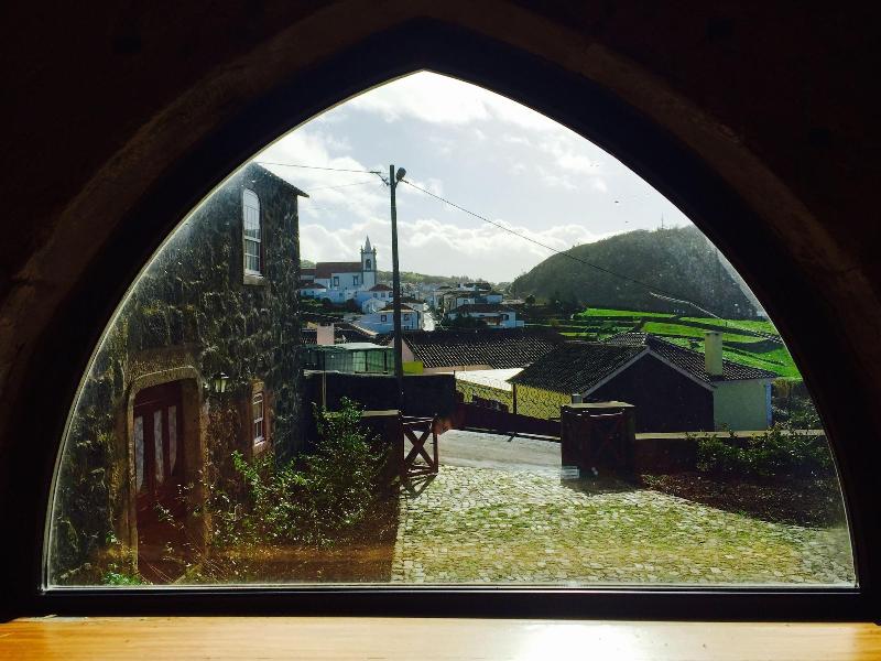 Serreta Island Home Al image