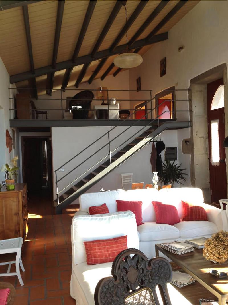 Serreta Island Home Al image