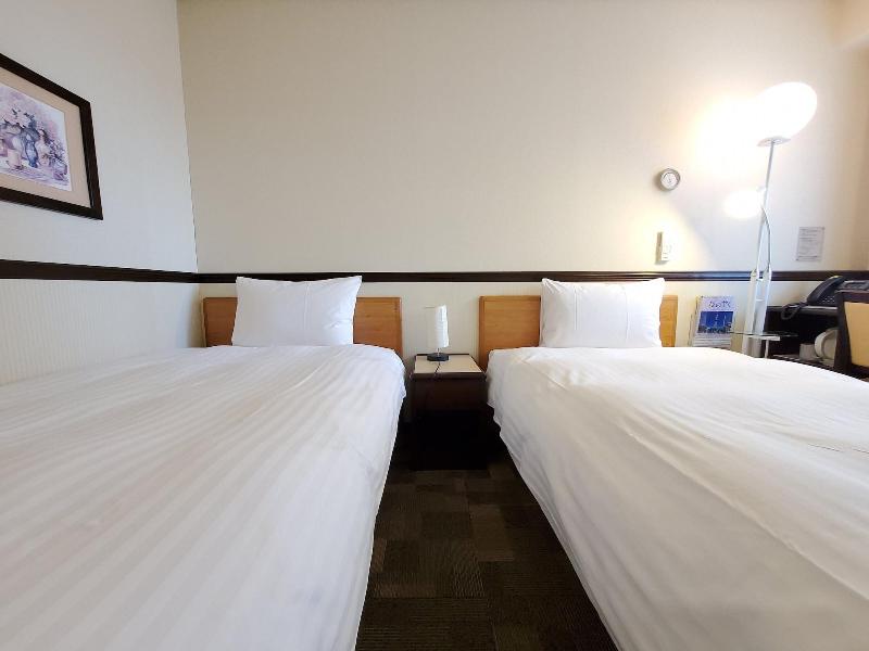 Toyoko Inn Tsukuba Express Kenkyu-gakuen-eki Kita- image