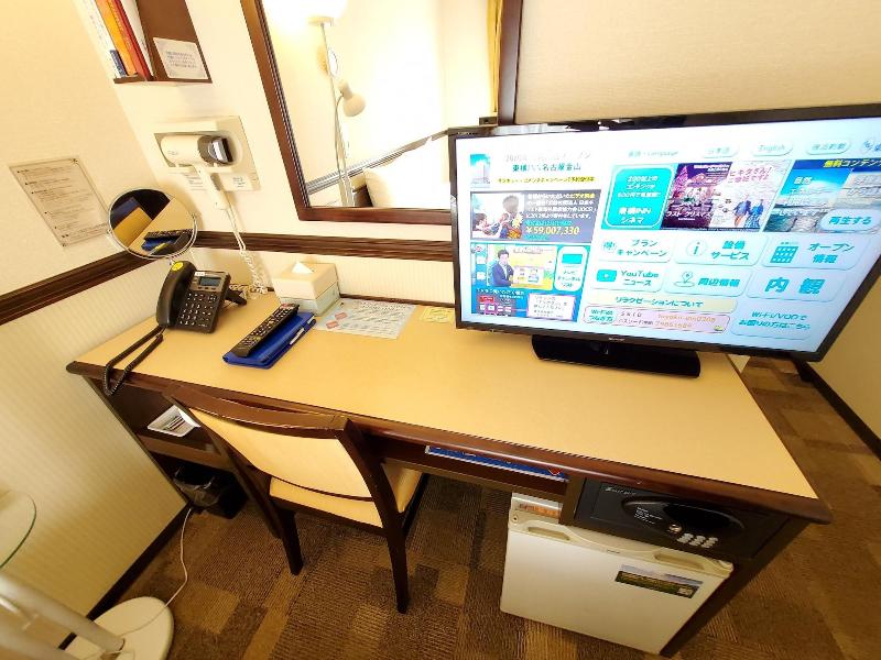 Toyoko Inn Tsukuba Express Kenkyu-gakuen-eki Kita- image