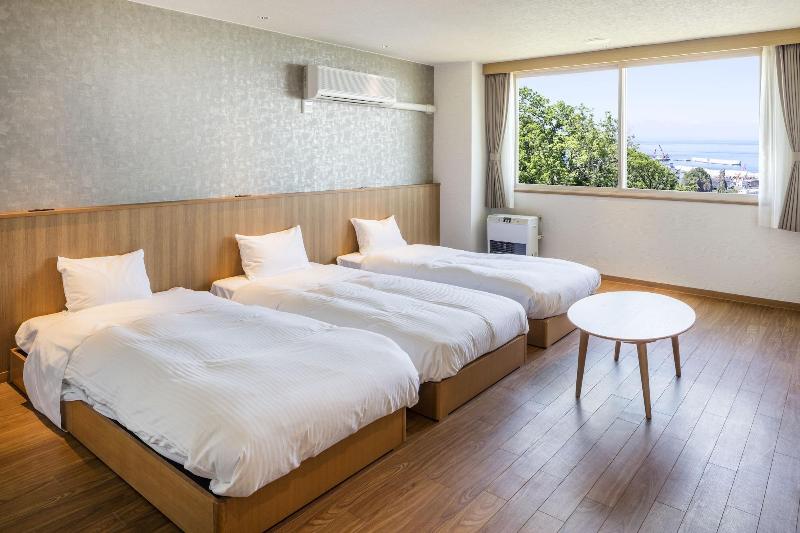 Shiretoko Yuhi No Ataruie Onsen Hostel image