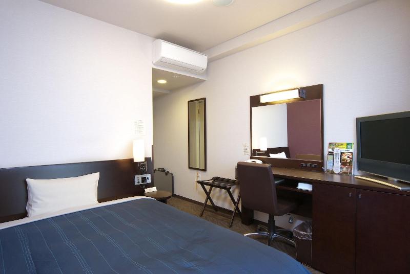 Hotel Route-Inn Mitsukaido Ekimae image