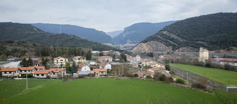 Casa Rural De Pobes Lagun Etxea image