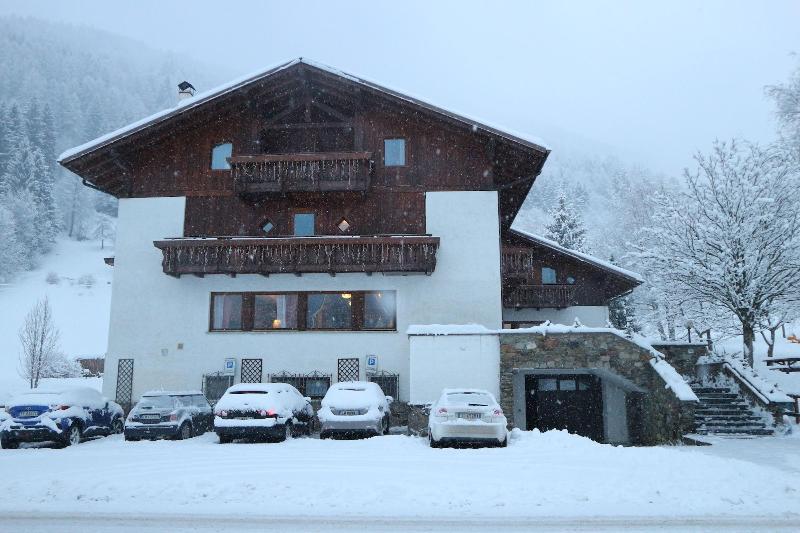 Hotel Biancaneve image
